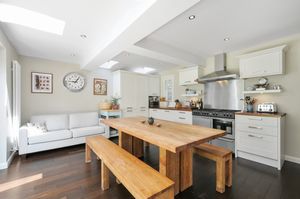 Photo 8- click for photo gallery